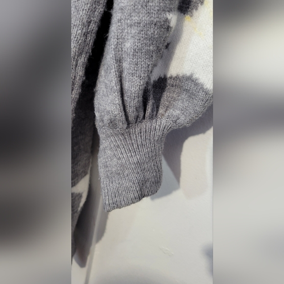 Davi & Dani Cardigan Front Button Knit Start Pattern Size Small - Picture 5 of 5